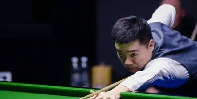 起的明星 起的明星